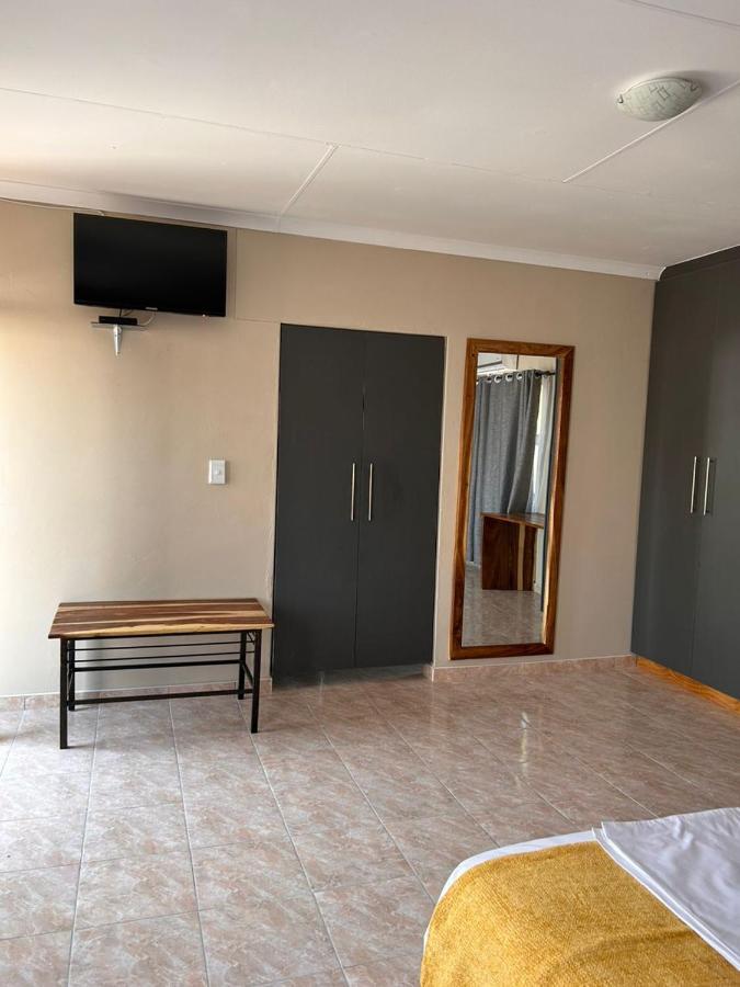The Botanical Gardens Hotel Rundu Exterior photo